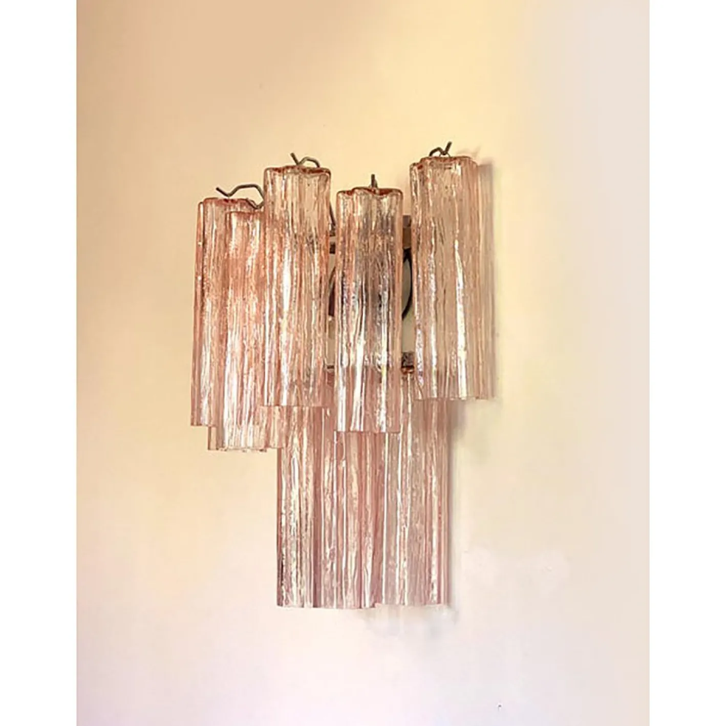 Rosa Trunchi Wandlampe von simoeng