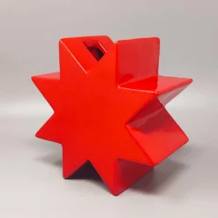 Rote Hsing Vase von Ettore Sottsass, Italien, 1980er