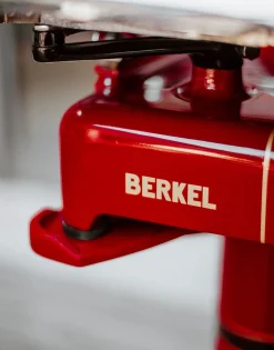 Rote Modell H9 Schneidemaschine