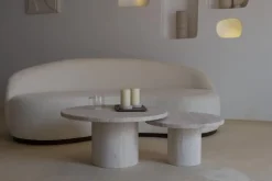 Round Top 100 Dekorativer Beige Couchtisch aus Travertin von Beije Avenue