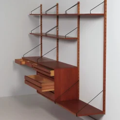 Royal System Wandsystem mit Schreibtisch, Schubladenelement und Regalen von Poul Cadovius für Cado, 1960er