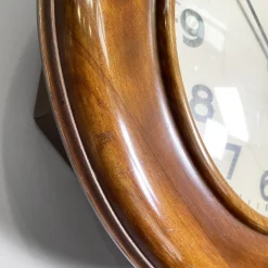 Runde Deutsche Art Deco Wanduhr aus Holz von Kienzle International, 1920er