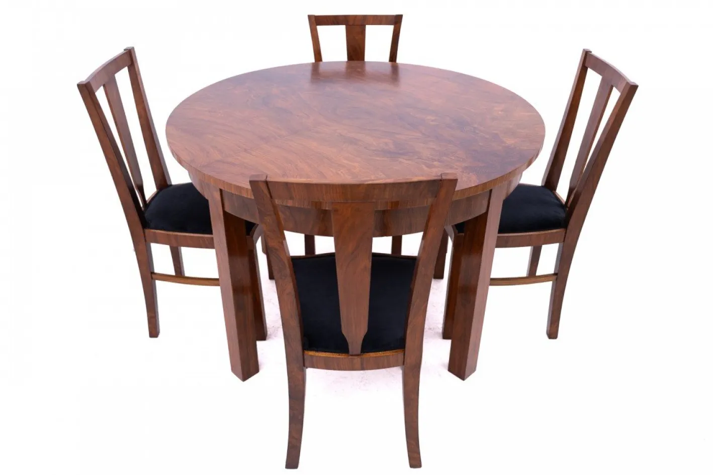 Runder Art Deco Tisch mit Vier Stühlen, 1940er