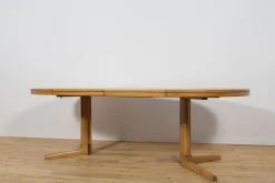 Runder ausziehbarer Mid-Century Esstisch aus Eiche von Farstrup Møbler, Denmark, 1970er