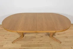 Runder ausziehbarer Mid-Century Esstisch aus Eiche von Farstrup Møbler, Denmark, 1970er