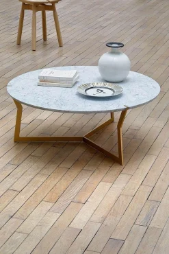 Runder Carrara Star Couchtisch von Olivier Gagnère