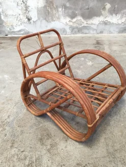 Runder französischer Sessel aus Bambus & Rattan in Brezel-Optik, 1950er