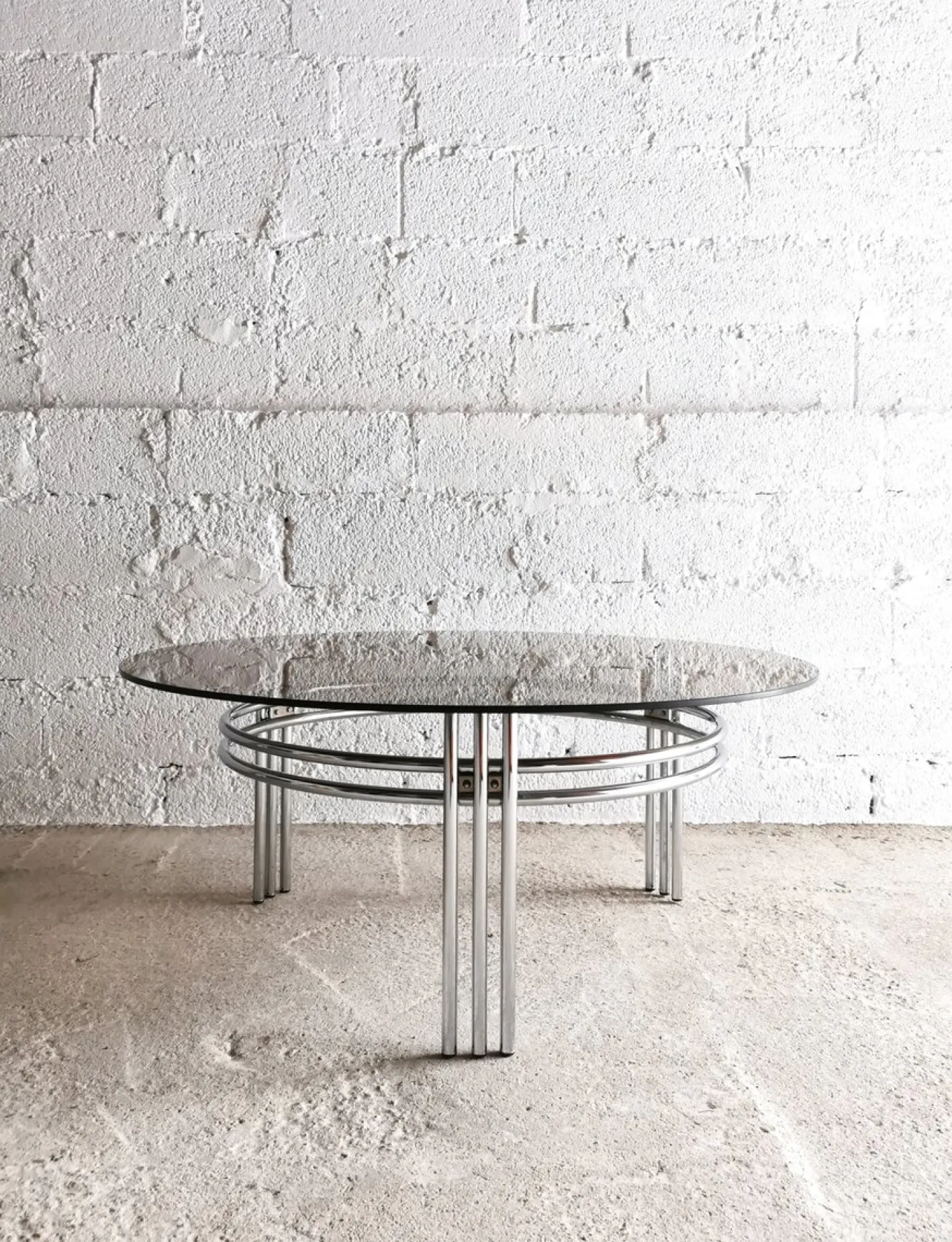 Runder Vintage Space Age Couchtisch aus Chrom & Glas, 1970er