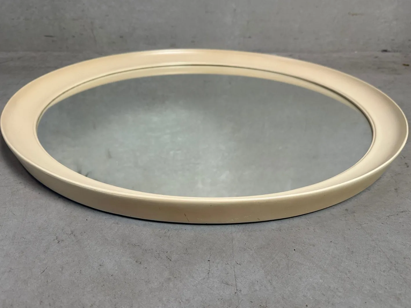 Runder Vintage Spiegel aus Glas, 1970er
