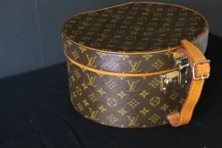 Runde Vintage Hutschachtel aus Monogram Metall von Louis Vuitton, 2000er