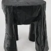 Rustikaler skulpturaler Couchtisch von Logniture
