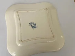 Schale aus Fayence mit Blumendekor von Terre De Fer, Frankreich, 19. Jh.