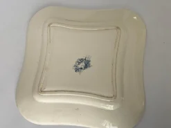 Schale aus Fayence mit Blumendekor von Terre De Fer, Frankreich, 19. Jh.