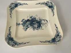 Schale aus Fayence mit Blumendekor von Terre De Fer, Frankreich, 19. Jh.