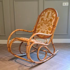 Schaukelstuhl aus Rattan, 1960er