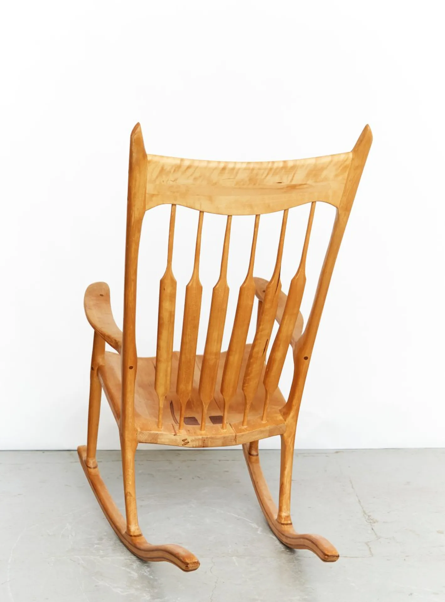 Schaukelstuhl im Stil von Sam Maloof