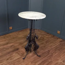 Schmiedeeisen Tisch mit Marmorplatte