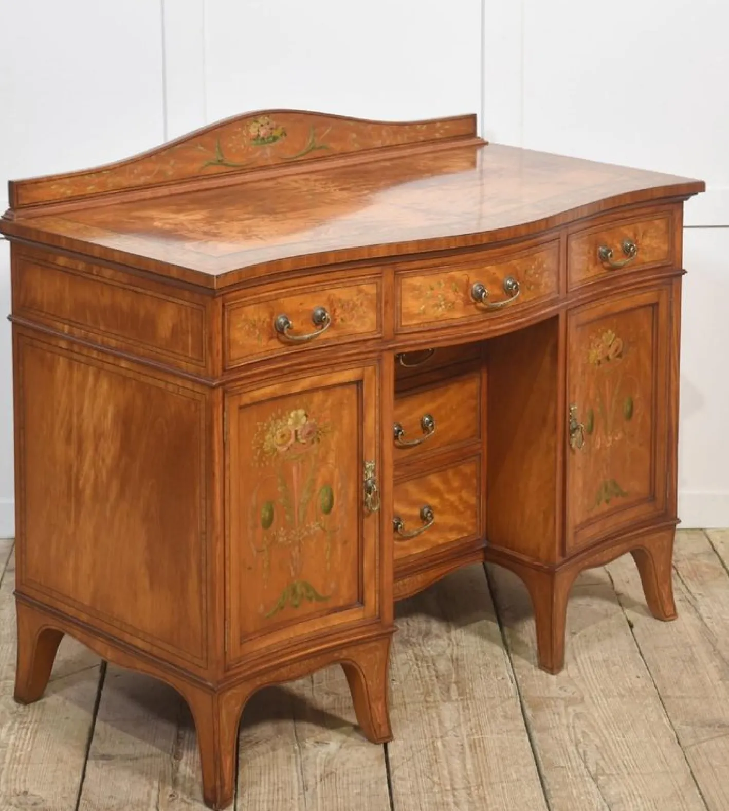 Schminktisch aus lackiertem Satinholz, 1890er