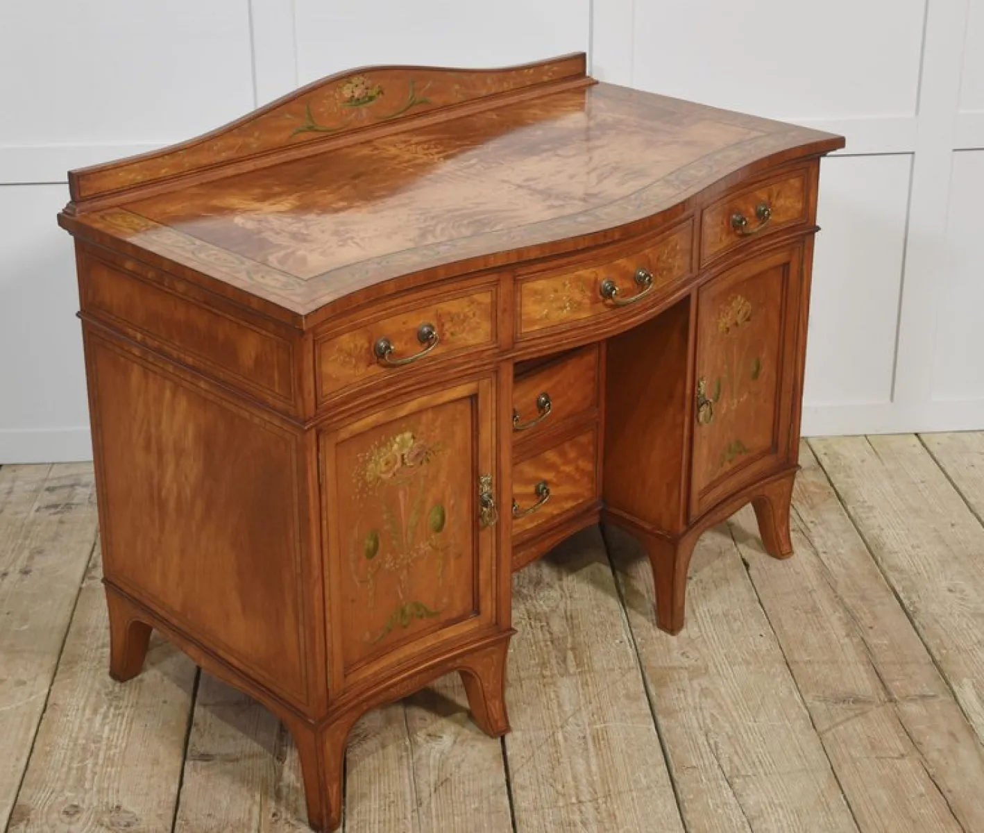 Schminktisch aus lackiertem Satinholz, 1890er