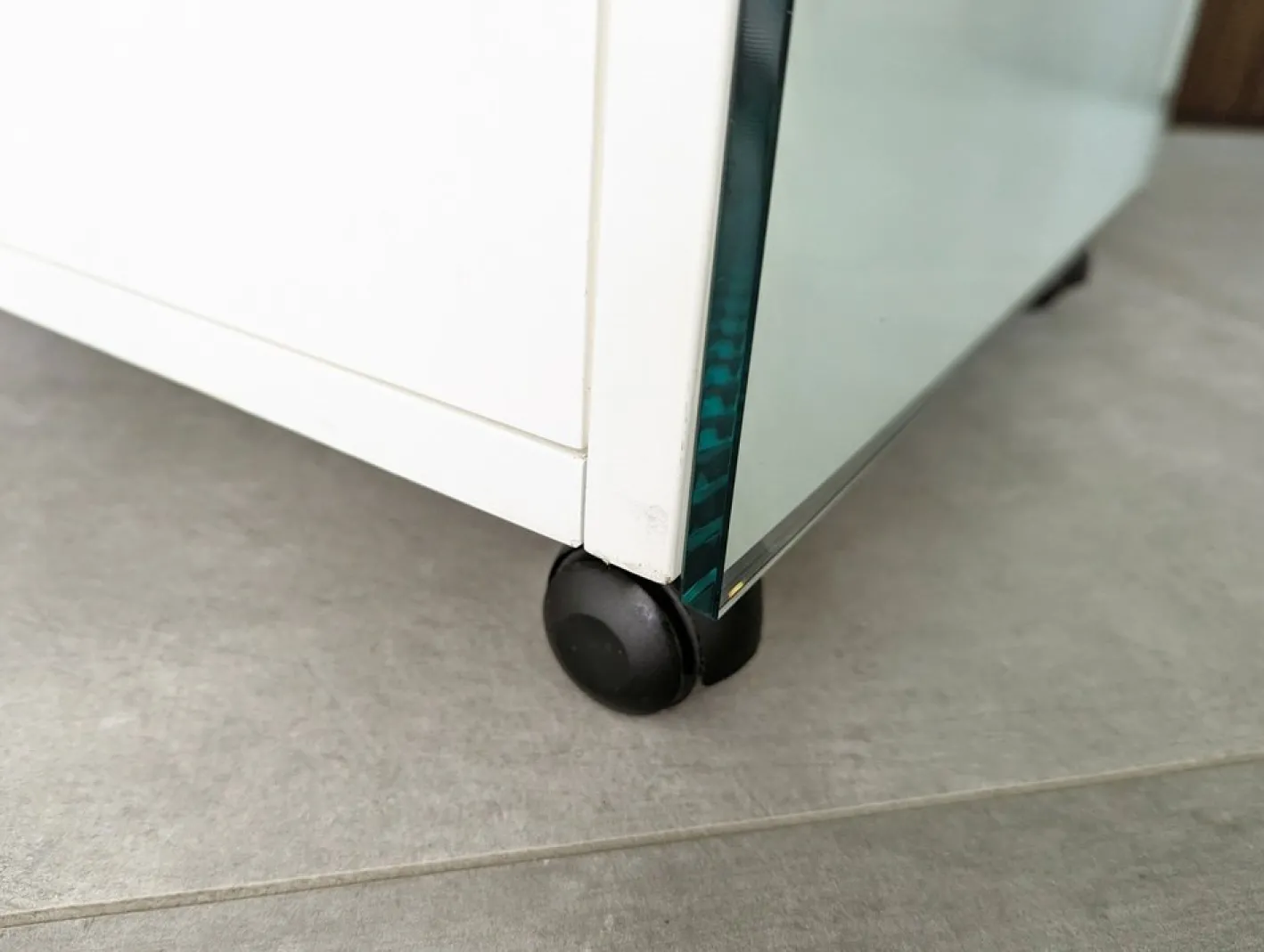 Schreibtisch aus Glas, lackiertem Holz & verchromtem Metall von Gallotti e Radice, 1990er