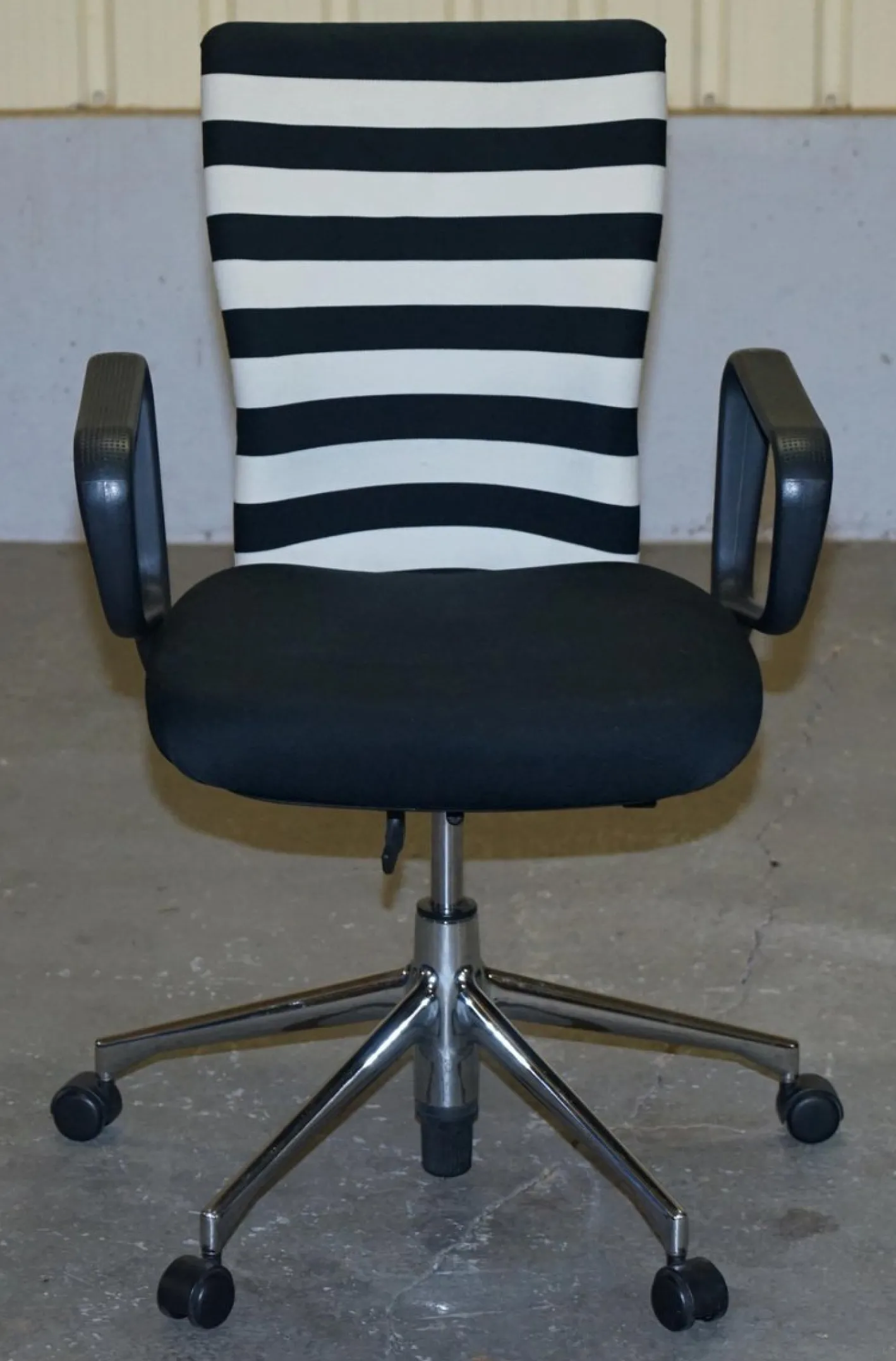 Schreibtischstuhl von Charles & Ray Eames für Vitra Eames