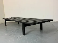 Schwarze Mid-Century Bank von Martin Visser für T Spectrum, 1960er
