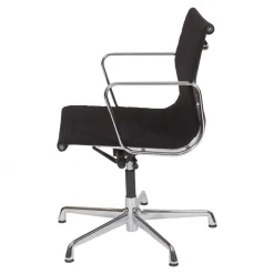 Schwarzer Hopsak EA-108 Stuhl von Charles Eames für Vitra