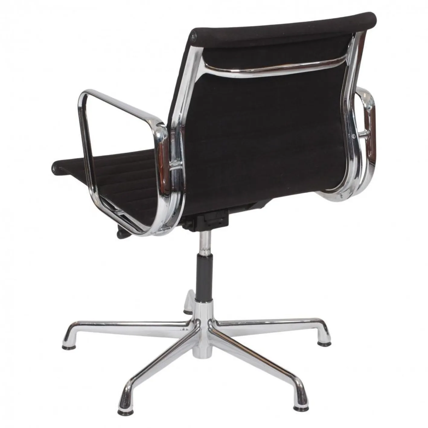 Schwarzer Hopsak EA-108 Stuhl von Charles Eames für Vitra