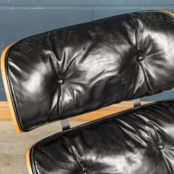 Schwarzer Ledersessel von Mobilier International, 1980er