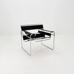 Schwarzer Mid-Century Wassily B3 Stuhl von Marcel Brauer, 1990er