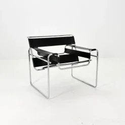 Schwarzer Mid-Century Wassily B3 Stuhl von Marcel Brauer, 1990er