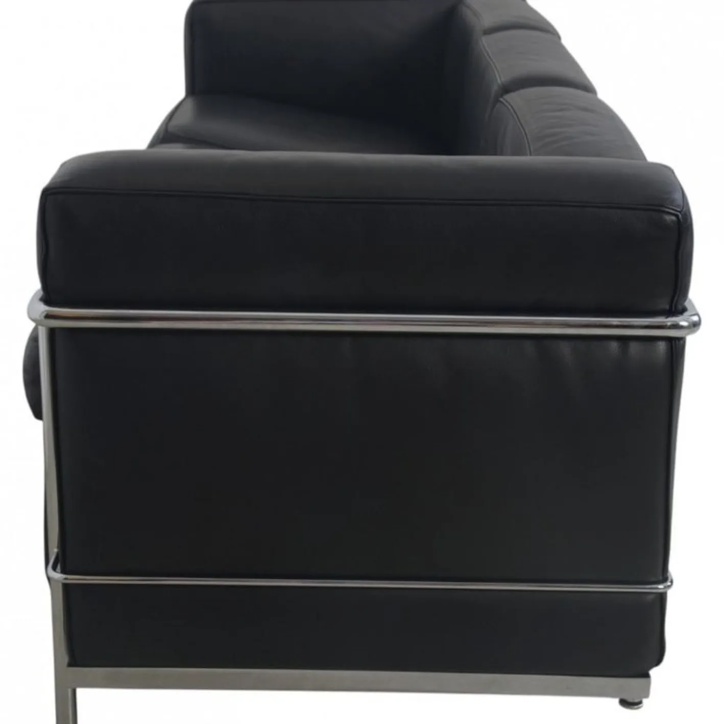 Schwarzes LC2 3-Sitzer Ledersofa von Le Corbusier, 2000er