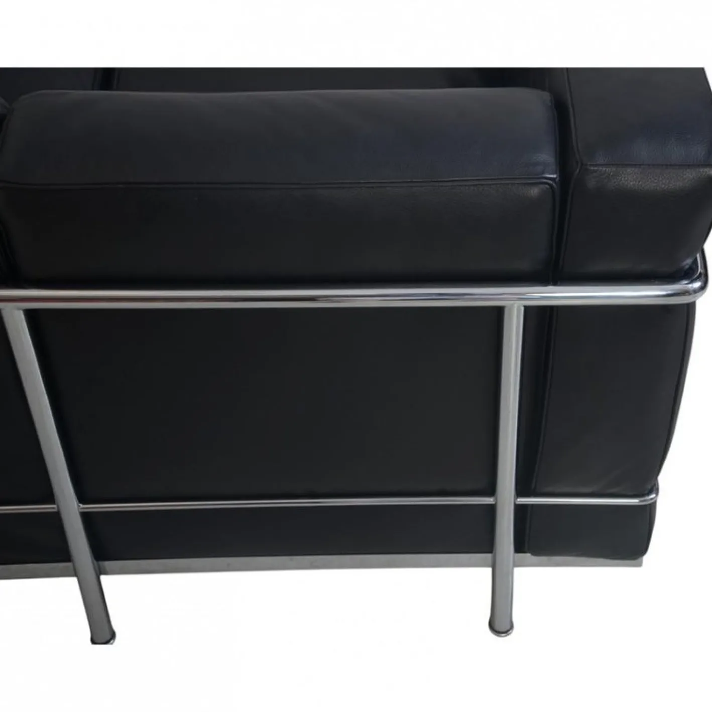 Schwarzes LC2 3-Sitzer Ledersofa von Le Corbusier, 2000er