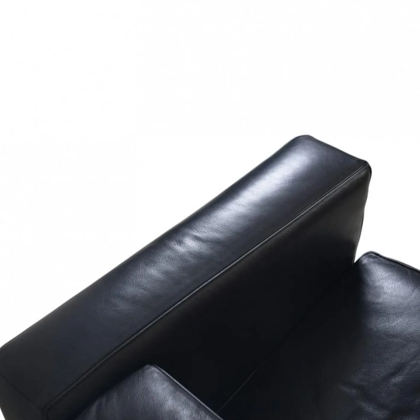 Schwarzes LC2 3-Sitzer Ledersofa von Le Corbusier, 2000er