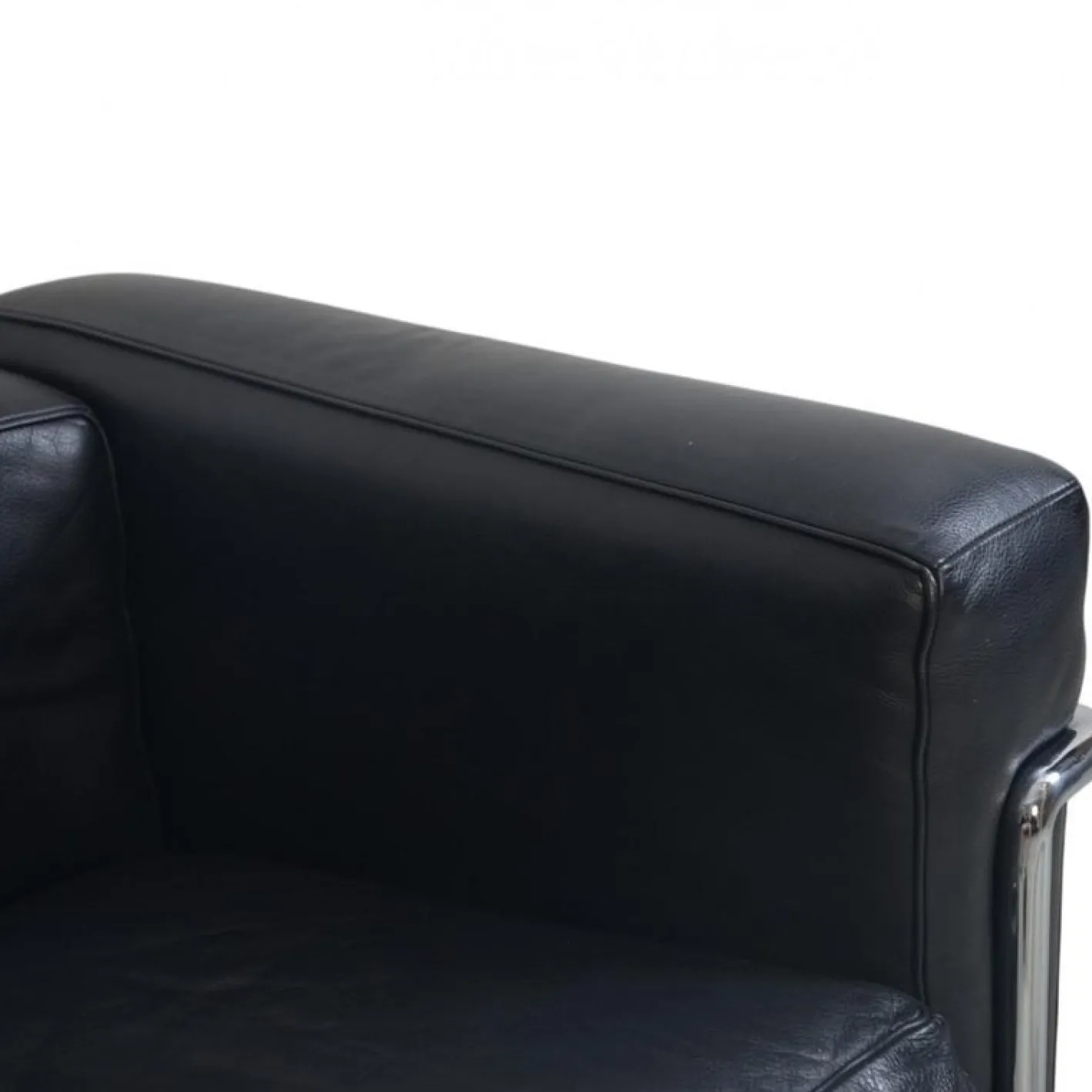 Schwarzes LC2 3-Sitzer Ledersofa von Le Corbusier, 2000er