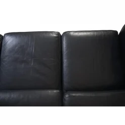 Schwarzes LC2 3-Sitzer Ledersofa von Le Corbusier, 2000er