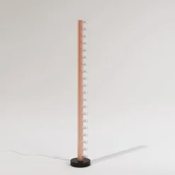 Schwarz-weiße Array Stehlampe von Atelier Areti