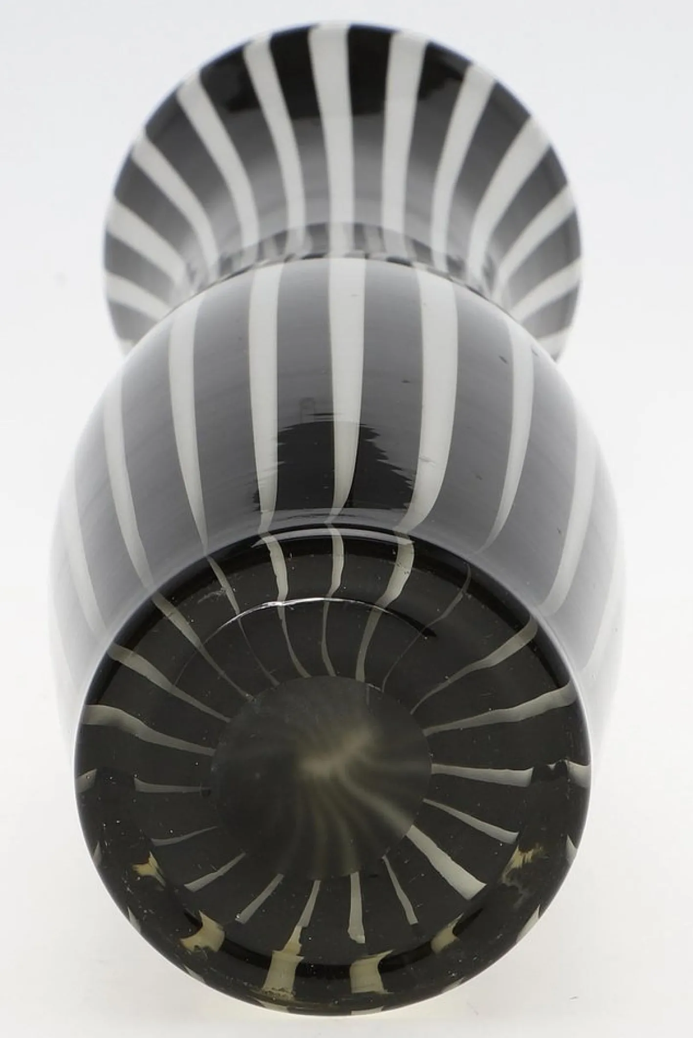 Schwarz-weiße Zebra Vase von Leonardo Talarico, 1970er