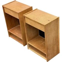Schwebende Dänische Nachttische aus Eiche, 1960er, 2er Set