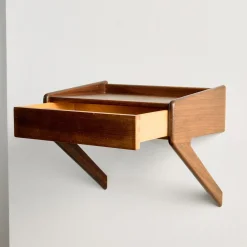 Schwebender Teak Nachttisch von Sigfred Omann für Ølholm Møbelfabrik, 1960er