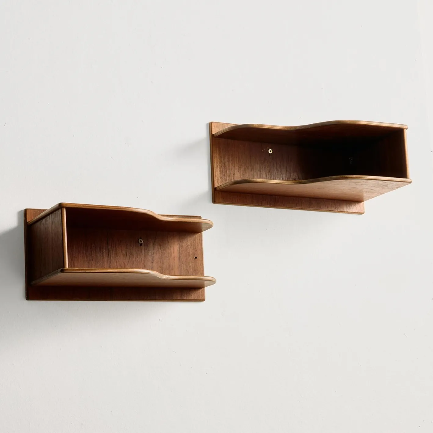 Schwebende Teak Nachttische, 1960er, 2er Set
