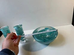 Schwedische Blaue Atoll Schale & Kerzenhalter aus Kunstglas von Anna Ehrner für Kosta Boda, 1980er, 3er Set