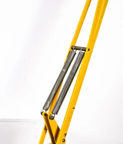Schwedische Gelbe Tischlampe von Luxo, 1970er