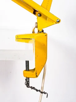 Schwedische Gelbe Tischlampe von Luxo, 1970er