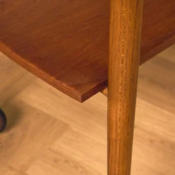 Schwedischer Beistelltisch aus Teak & Eiche, 1950