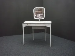 Schwedischer Frisiertisch von Carl Malmsten, 1960er
