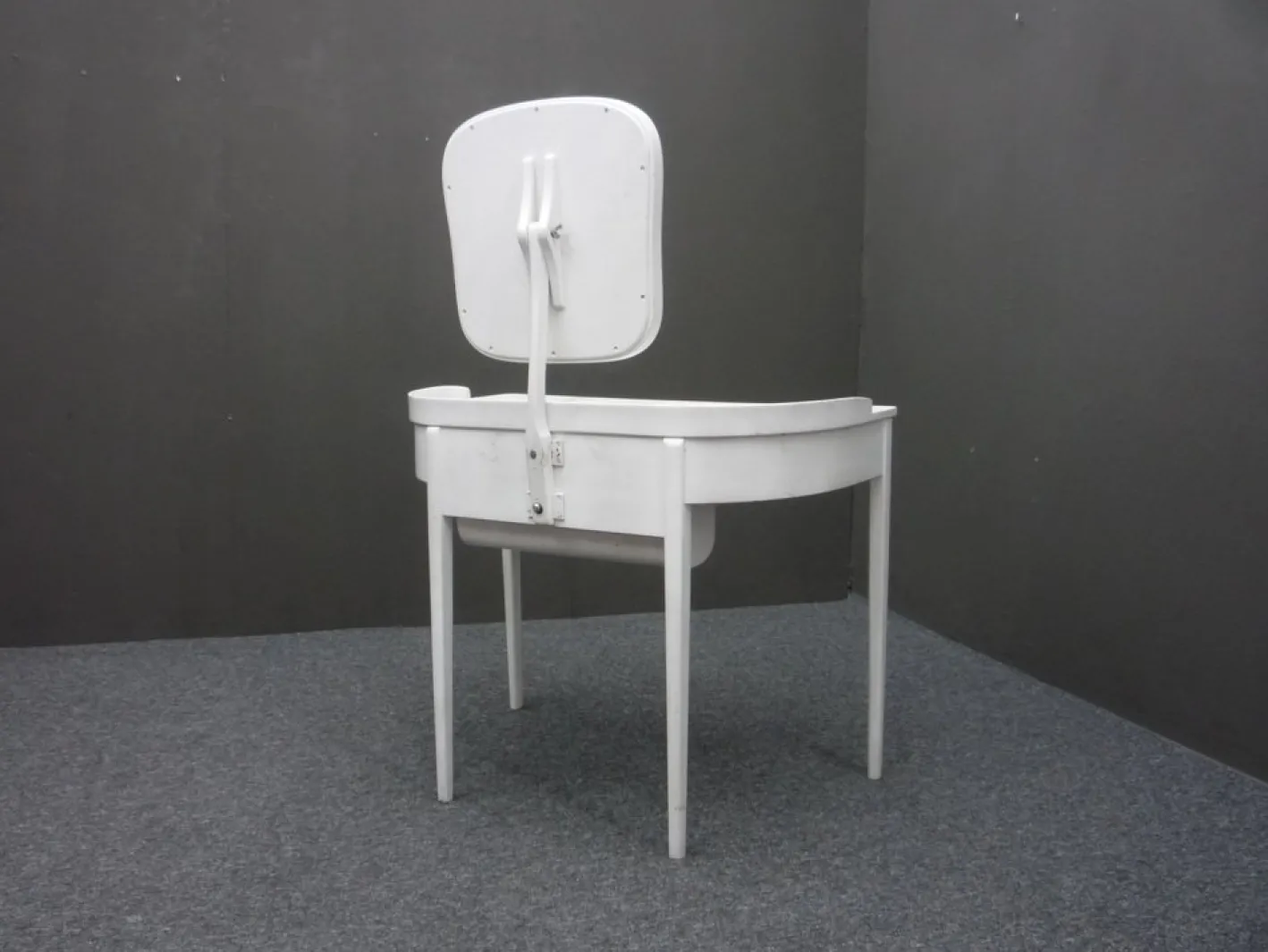 Schwedischer Frisiertisch von Carl Malmsten, 1960er