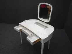 Schwedischer Frisiertisch von Carl Malmsten, 1960er