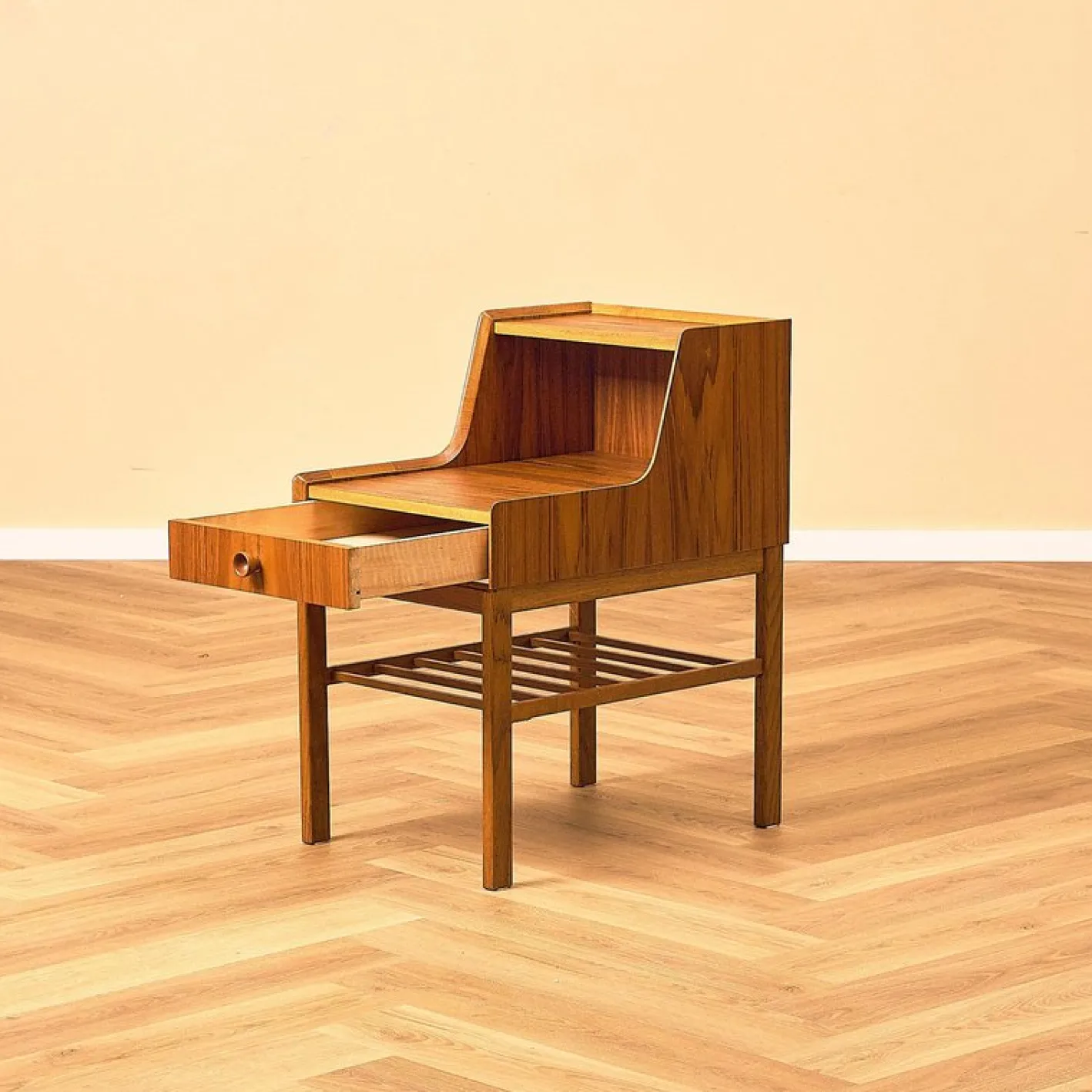 Schwedischer Nachttisch aus Teak & Eiche, 1950