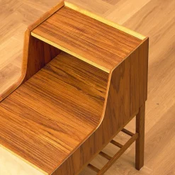 Schwedischer Nachttisch aus Teak & Eiche, 1950